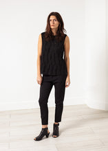 Load image into Gallery viewer, Zip Back Circle Blouse in Black