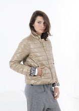 Tải hình ảnh vào trình xem Thư viện, Deione Coat in Graphite Floral