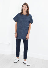 Tải hình ảnh vào trình xem Thư viện, Váy nhỏ lưới chần bông màu hải quân