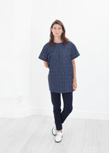 Tải hình ảnh vào trình xem Thư viện, Váy nhỏ lưới chần bông màu hải quân