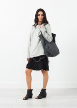 Tải hình ảnh vào trình xem Thư viện, Áo sơ mi sờn