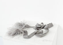 Tải hình ảnh vào trình xem Thư viện, Feather Sash