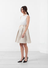 Tải hình ảnh vào trình xem Thư viện, Váy rãnh