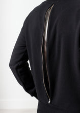 Load image into Gallery viewer, Loopwheeler Sweatshirt in Black
