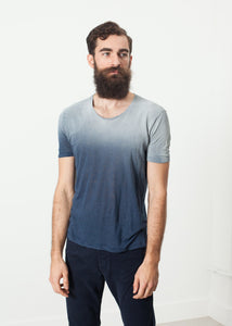 Overprint T-Shirt باللون الكحلي