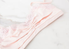 Tải hình ảnh vào trình xem Thư viện, Áo ngực Ruche
