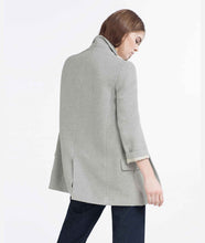 Load image into Gallery viewer, Clean Wash Slim-Fit Jeans
