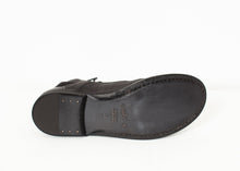 Tải hình ảnh vào trình xem Thư viện, Combat Ankle Boot màu đen
